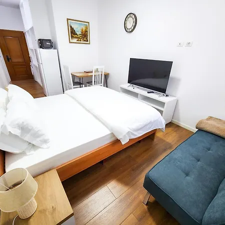7 Apartment Tirana